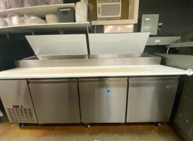 omcan-refrigerated-prep-table-with-3-doors-big-0