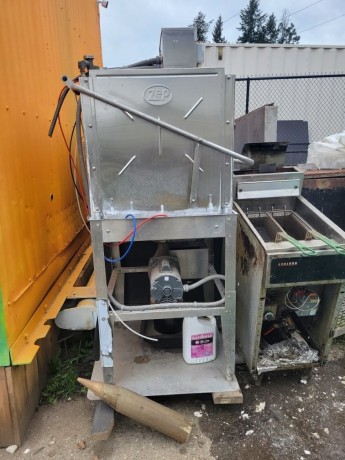 industriel-commercial-kitchen-equipment-all-working-big-2