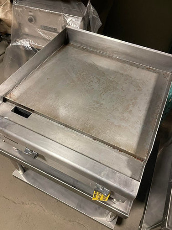 used-vulcan-24-griddle-propane-sku-used-vul-vcrg24-m-lp-big-1