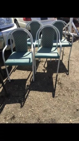 chairs-for-restaurant-big-1