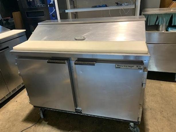 beverage-air-4ft-sandwichsalad-prep-table-big-0